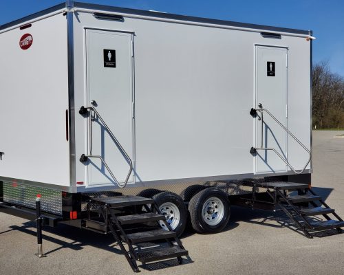 Luxury-Restroom-Trailer-For-Sale-Ext-1136-22